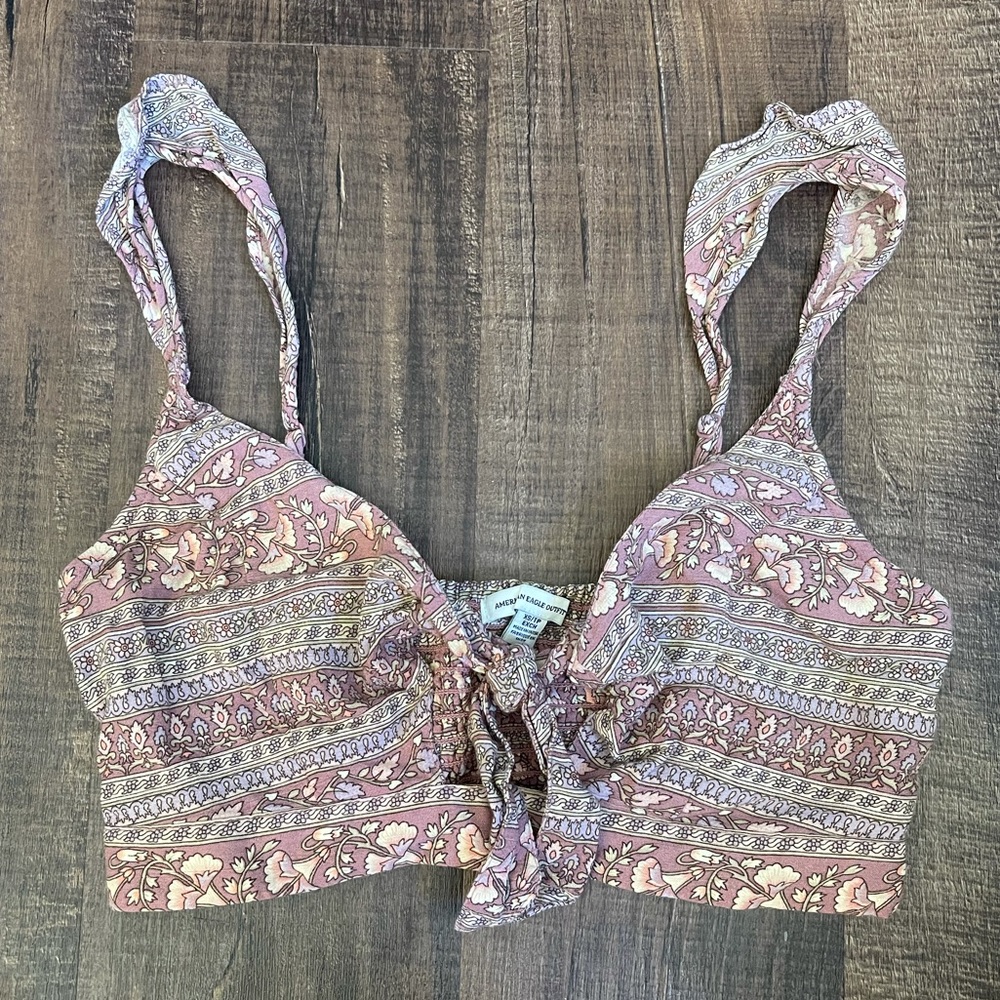 American Eagle Outfitters Crop Top